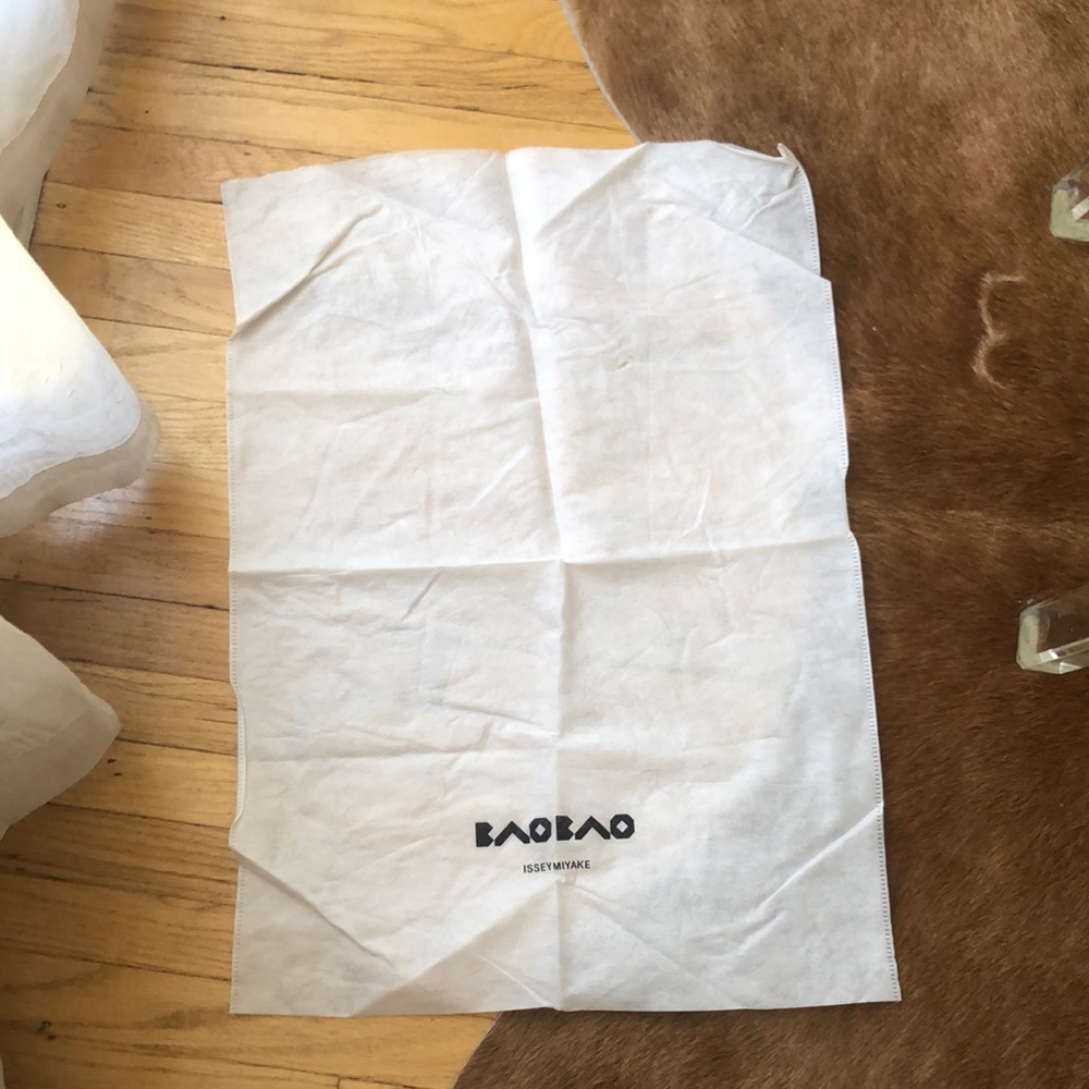 Baobao Issey Miyake large dust bag 14.5x25 inches